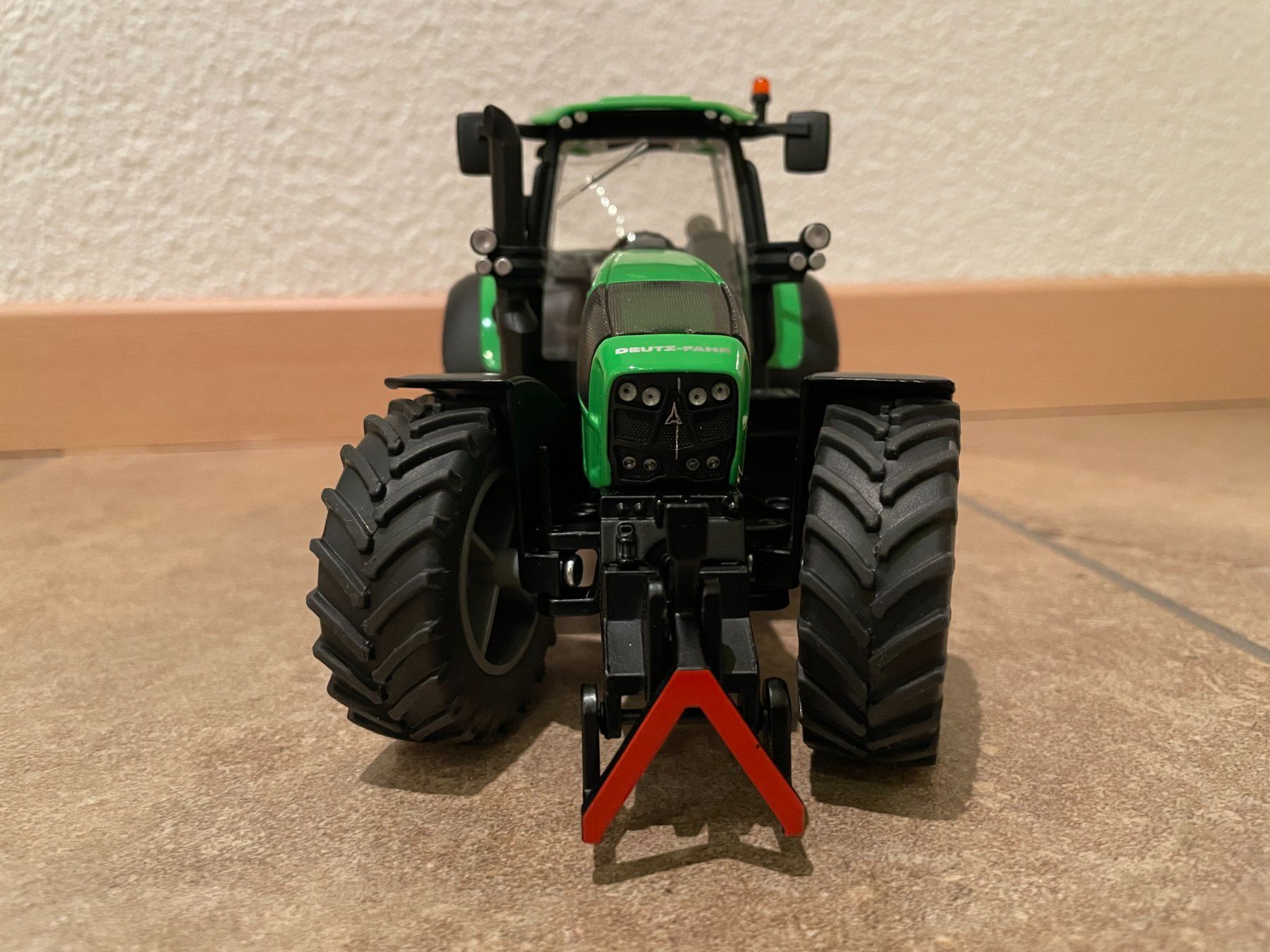 Deutz Trattori: SIKU Deutz Agrotron 7230 TTV – Nuovo e nell'imballaggio originale da Kreuzlingen venduto da Stefan1150 1