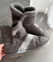 Winterstiefel gefüttert grau Schneeflocke Grösse 40