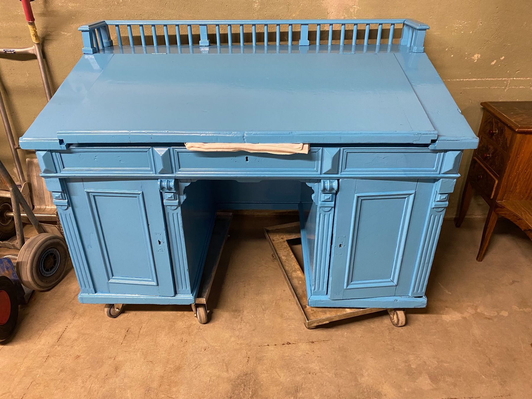 Bureaux: Sekretär Jugendstil hellblau – D'occasion à Hindelbank par brm_72zv