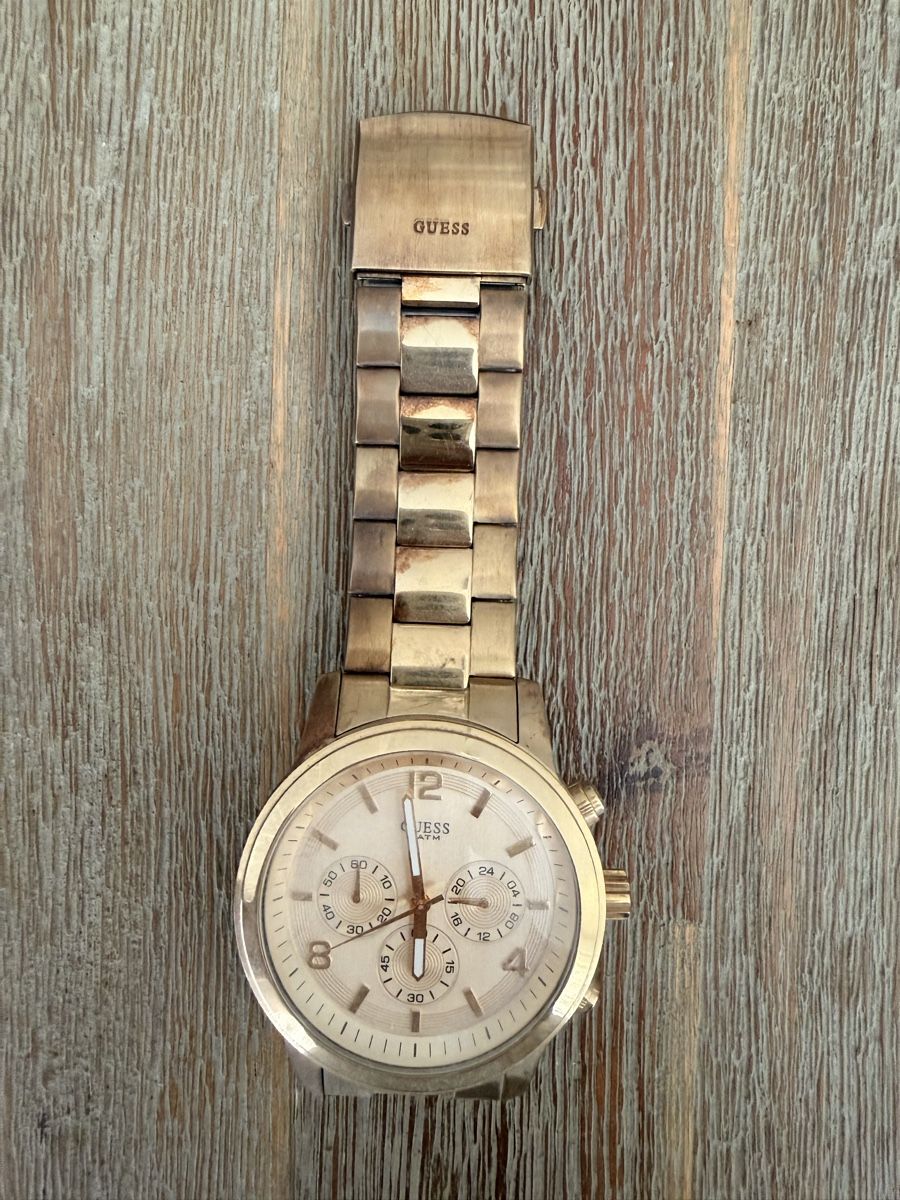 Guess Montres: Guess Uhr Chronograph Armbanduhr – D'occasion à Oensingen par Widder2010r 1