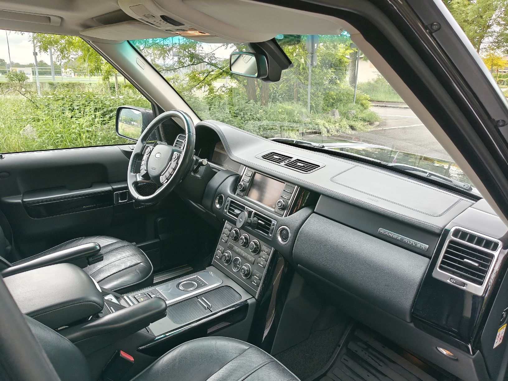 Land Rover Automobili: Range Rover Vogue Tdv8 4.4 – Usato da Birsfelden venduto da Konstantin.4127 6