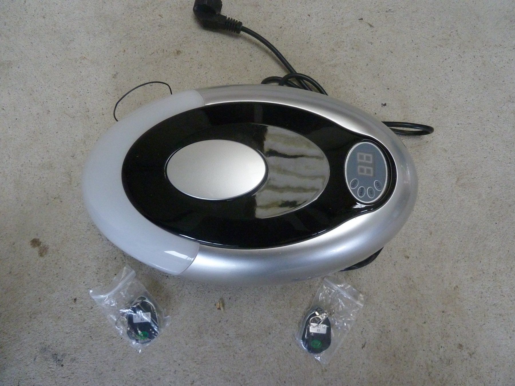 Sonstiges Elektromaterial: Garagentor, pour porte de garage, une motorisation – Neu (gemäss Beschreibung) aus Russy von Guenefle 1