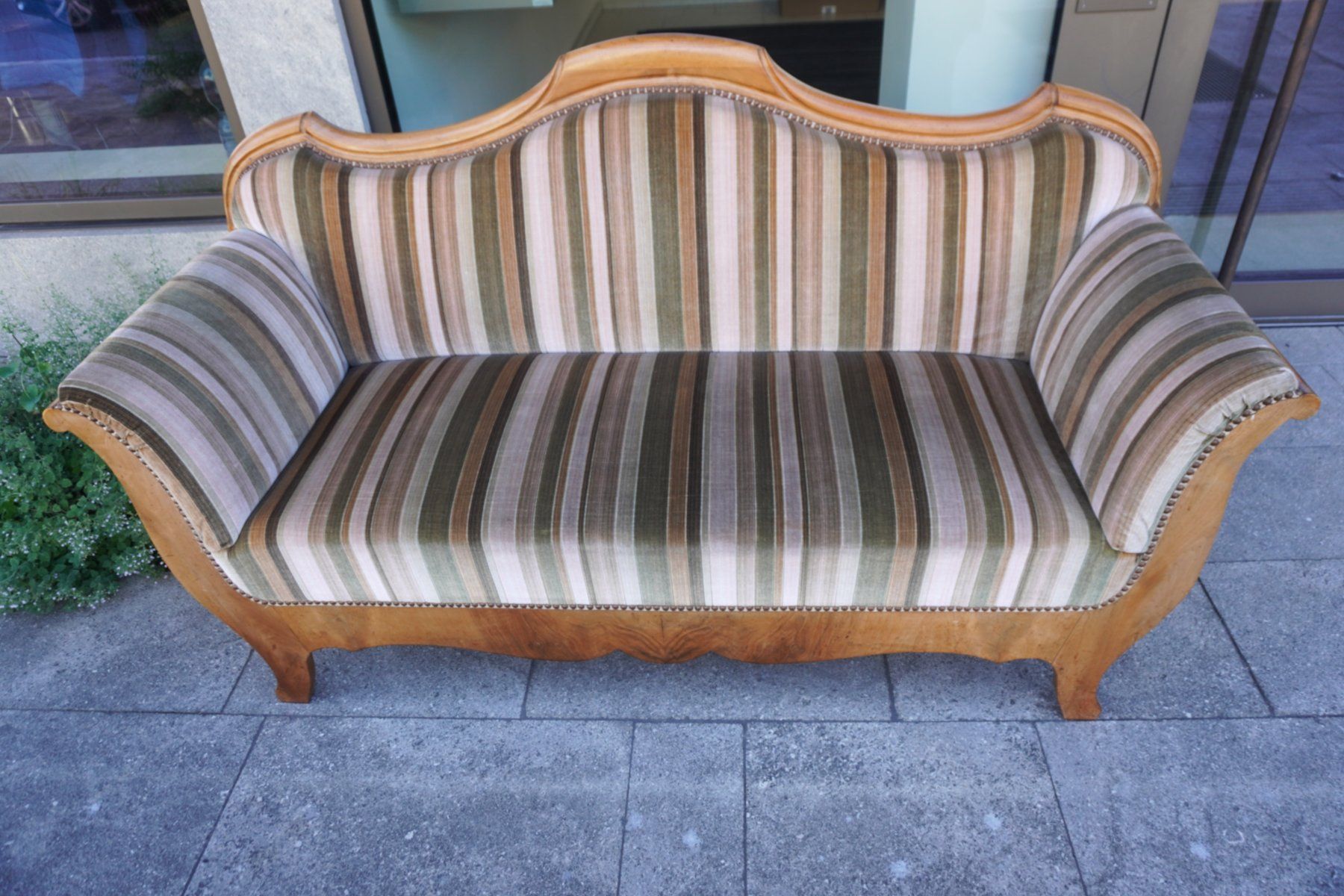 Sofas: Biedermeier Sofa MA358 – Gebraucht aus Basel von B.W.B. 1