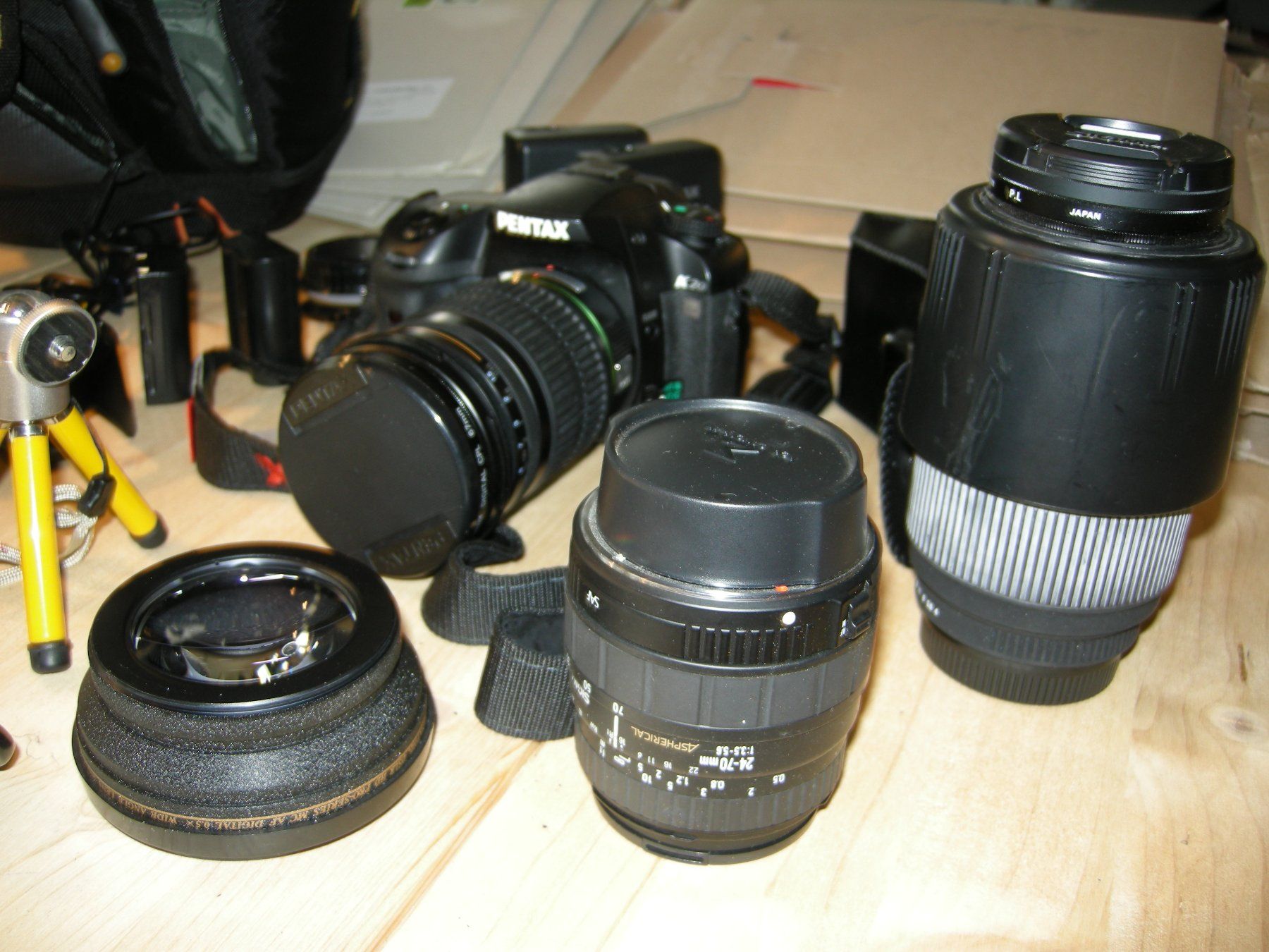 Pentax Fotocamera: PENTAX K20D DIGITALKAMERA, MIT ZUBEHÖR, IM TOP ZUSTAND – Usato da Rüti ZH venduto da jupi1945 1