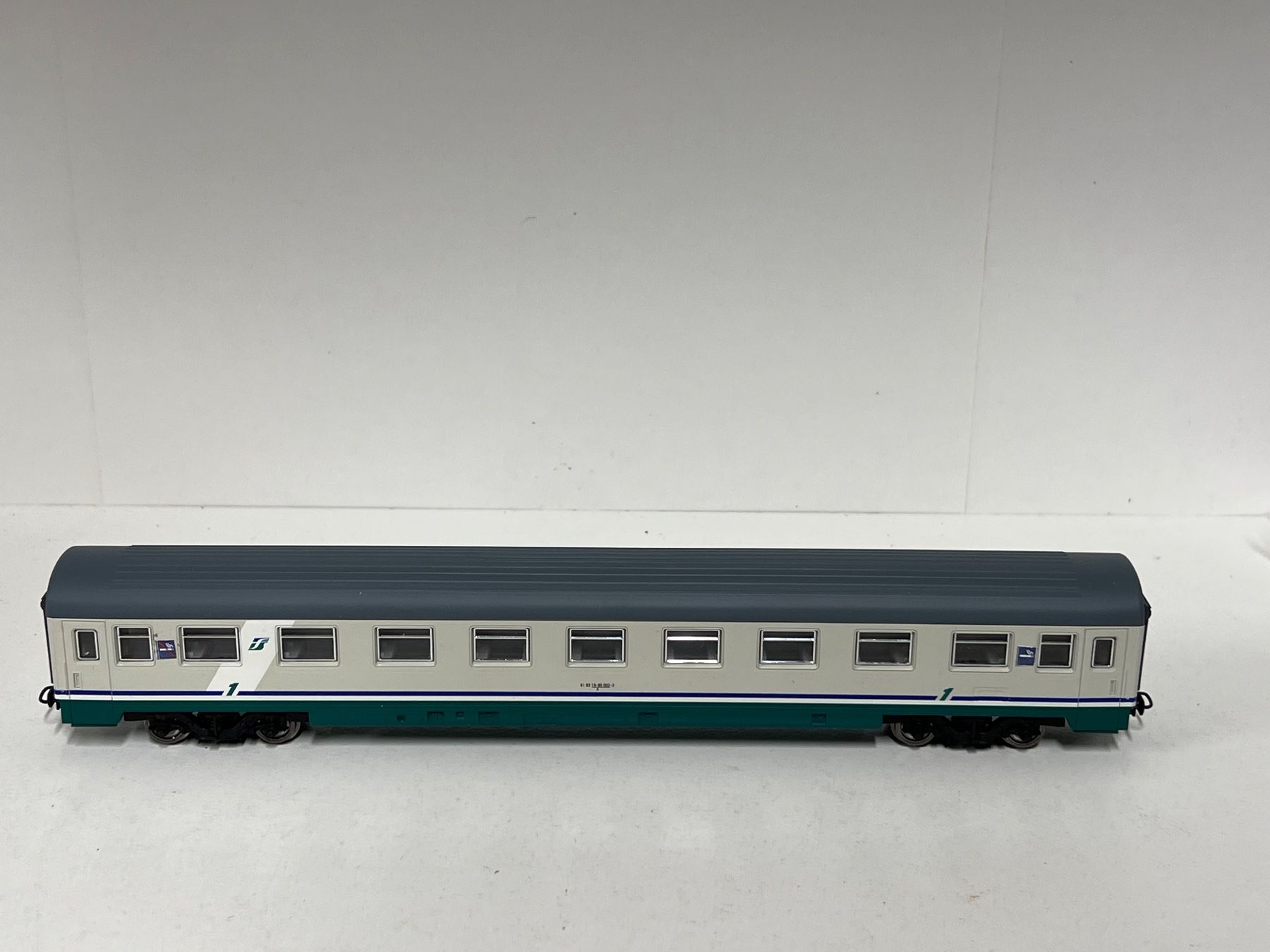 Lima Modelleisenbahnen: Lima FS 61 80 19-90 002-2 A h0 DC – Gebraucht aus Neuenhof von ludovicco