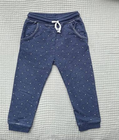 Gr.98, Jogger Hose blau mit silbernen Herzen