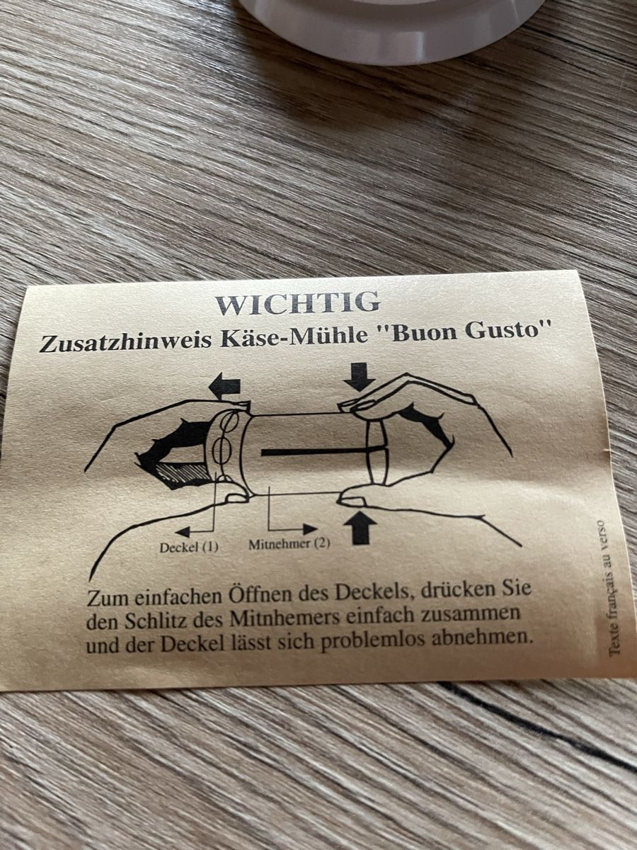 Betty Bossi Elettrodomestici da cucina: Käsereibe Betty Bossi – Nuovo (secondo la descrizione) da Fahrni b. Thun venduto da ams_56jv 3