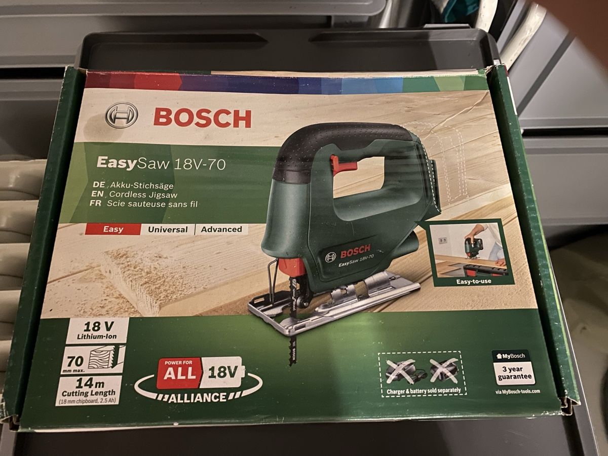 Bosch Sägen: NEU Stichsäge mit Batterie – Neu und originalverpackt aus Berikon von Huver