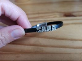 Elegantes Armband mit dem Namen „Sara“ aus Brillanten
