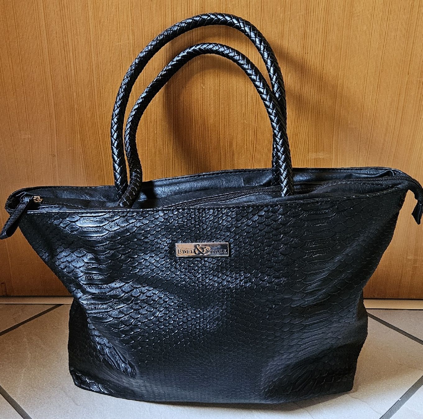 Borse da donna: Sacs à main – Usato da Sierre venduto da epiney11 1