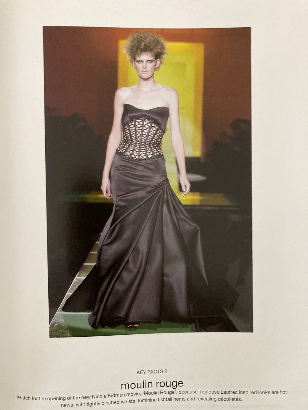 Zeitschriften & Magazine: View Textile 2001 Mode Trend Inspiration Stoffe Design – Gebraucht aus Aarwangen von nemkin61 4