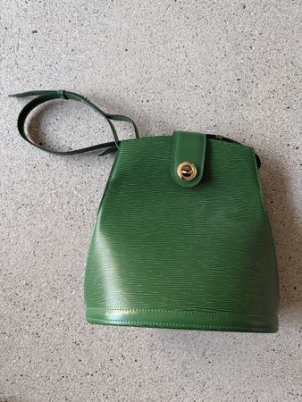 Louis Vuitton Cluny