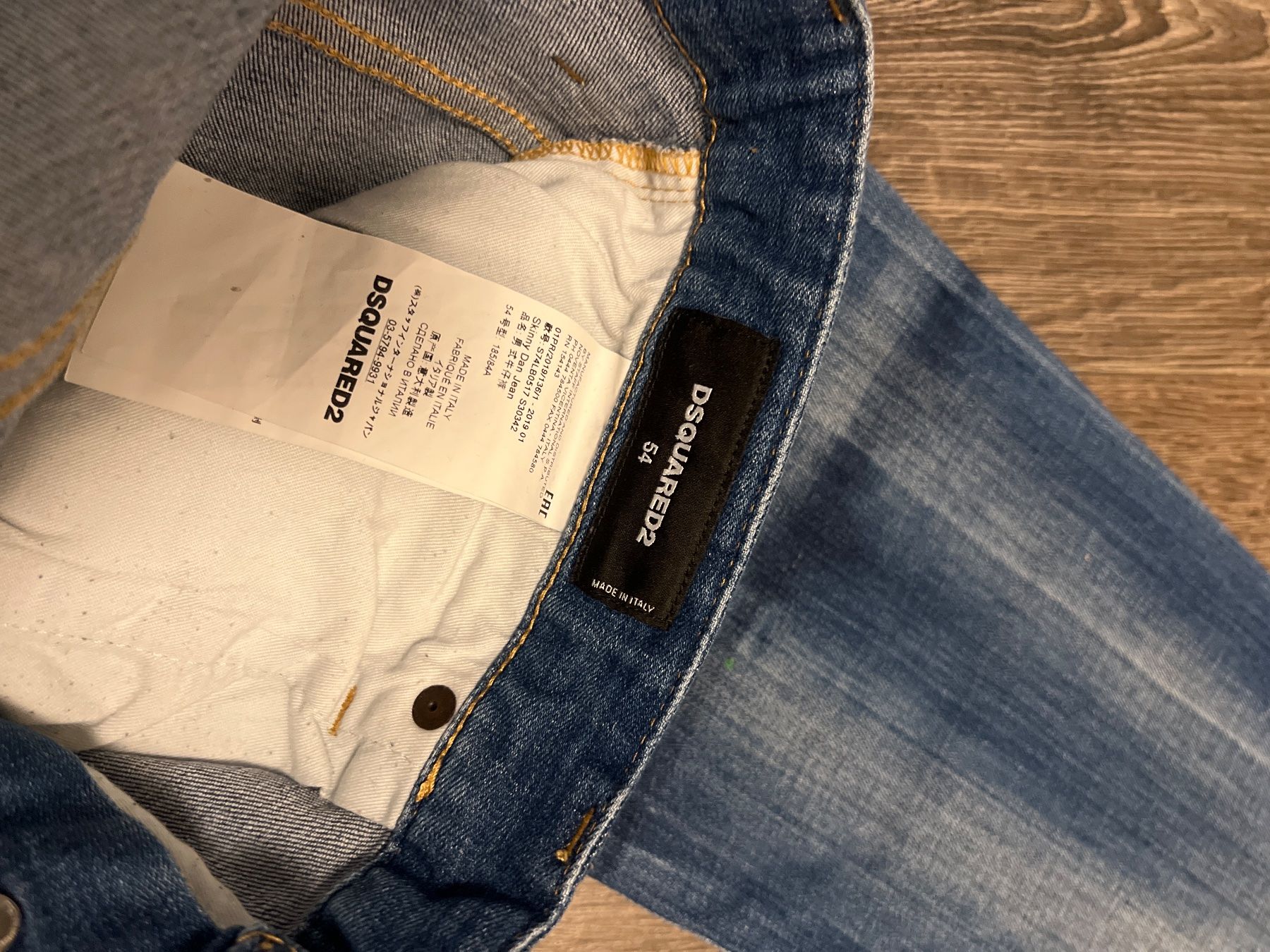 Dsquared2 Jeans: Dsquared2 Herren Jeans – Usato da Weiach venduto da LemonJuice1995 2
