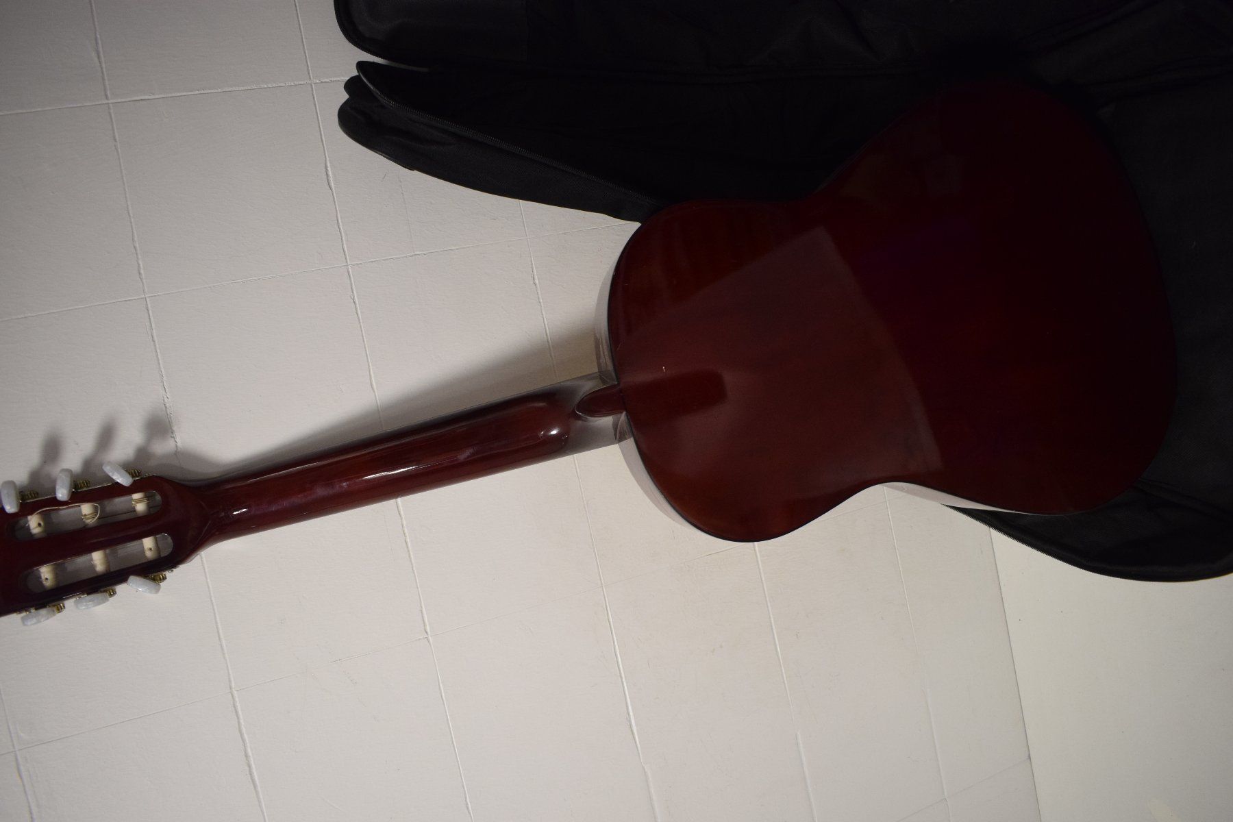 Strumenti musicali: Gitarre Special Edition Classic – Usato da Zürich venduto da Brockito 1