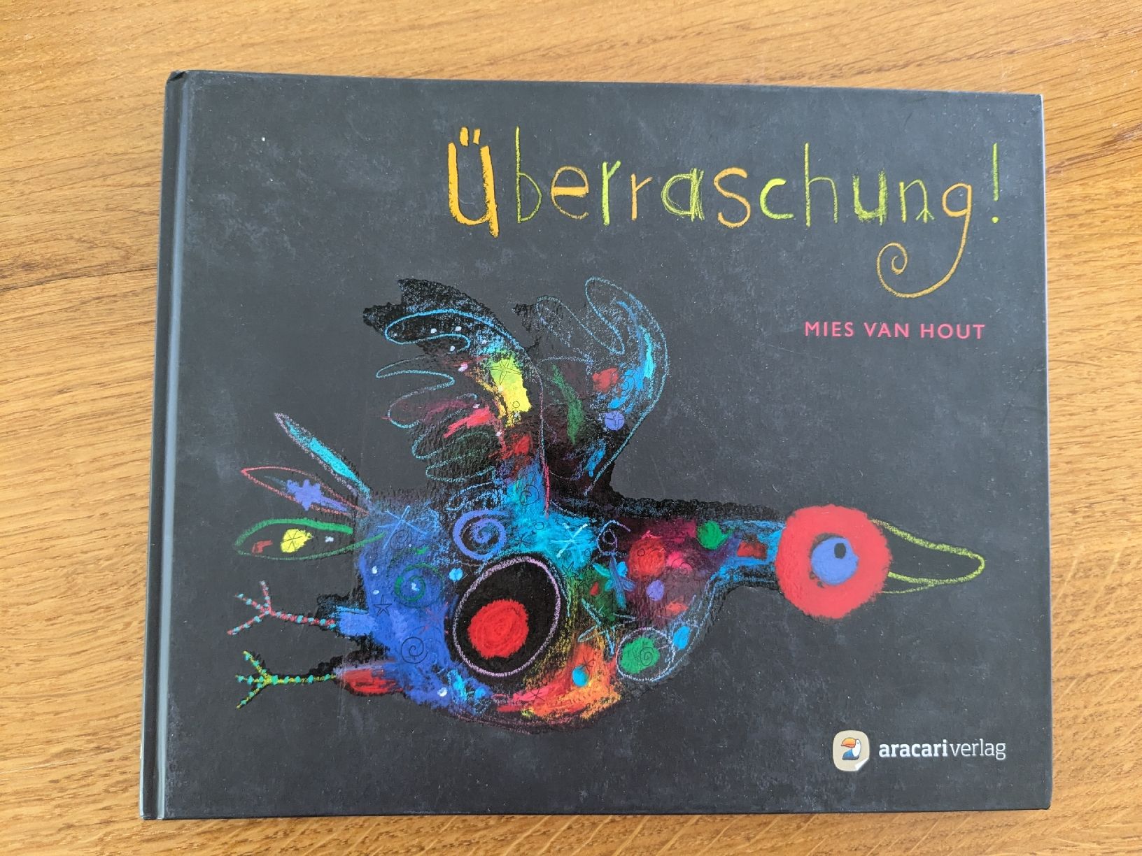 Bücher: "Überraschung!" Mies van Hout – Gebraucht aus Wohlen AG von merkur0300
