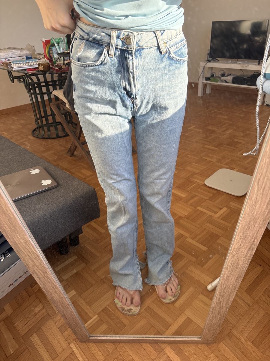 Jeans: Trendy frayed jeans – Usato da Winterthur venduto da kar_5kzx 1