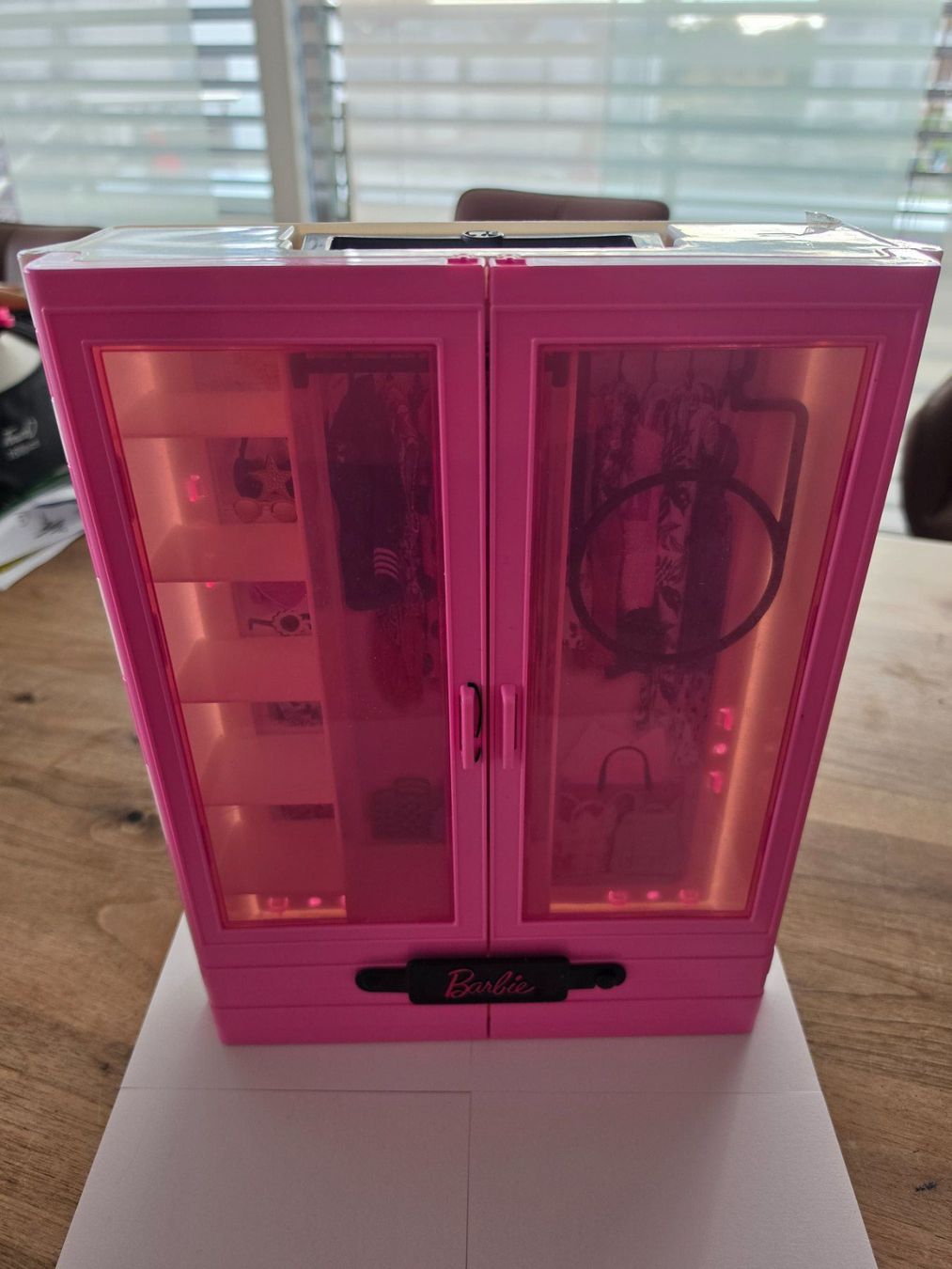 Spielzeuge: Barbie Kleiderschrank – Gebraucht aus Hildisrieden von Faye11