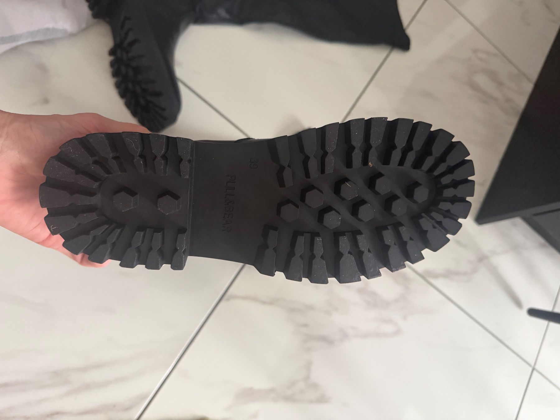 Pull&Bear Scarpe da donna: Pull&Bear Overknee Stiefel, Schwarz, Gr. 39 - Neu! – Nuovo (secondo la descrizione) da Arch venduto da ellaisa84 3