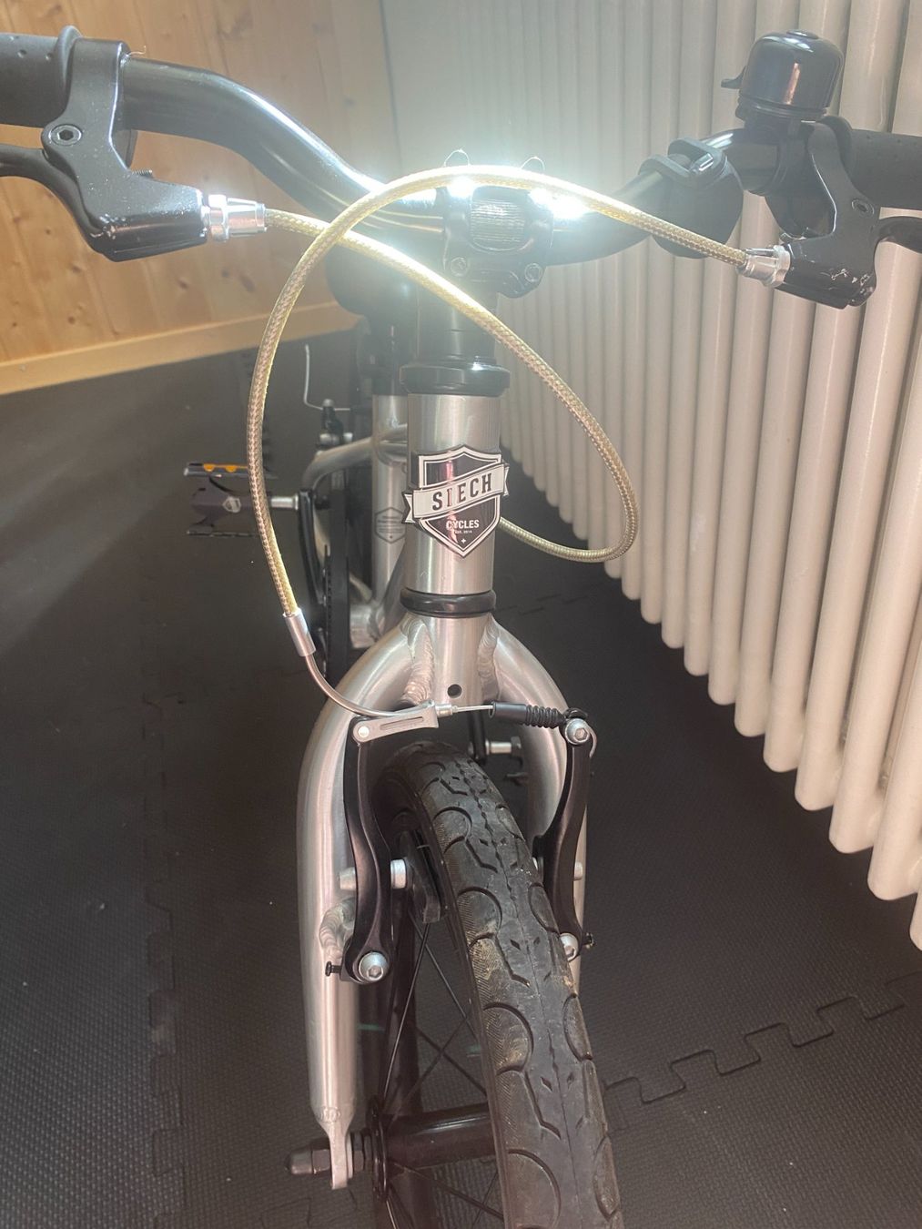 Siech Biciclette: SIECH Kindervelo Junior 16" silber – Usato da Küsnacht ZH venduto da Remoulade 1