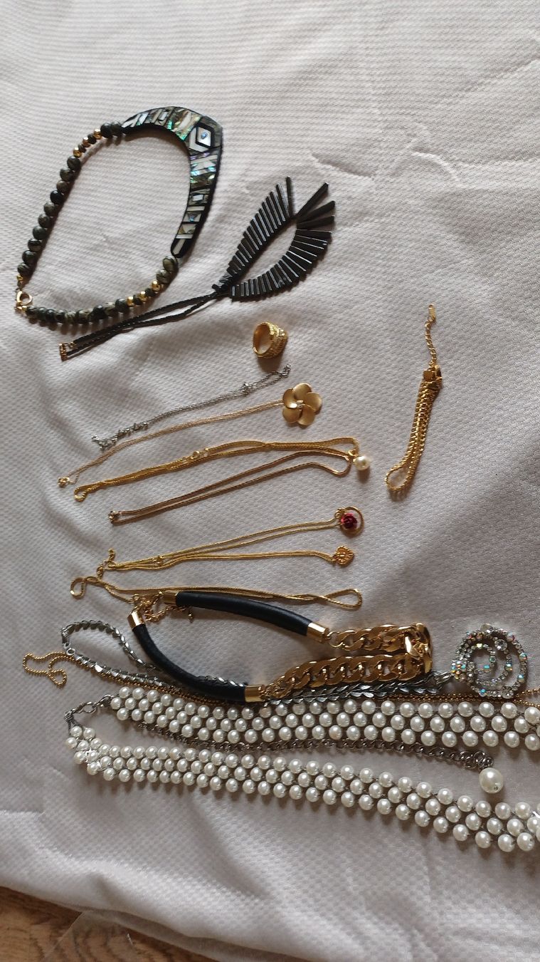 Altri gioielli: Lot diverser Modeschmuck – Usato da Flawil venduto da Pinkmalibu