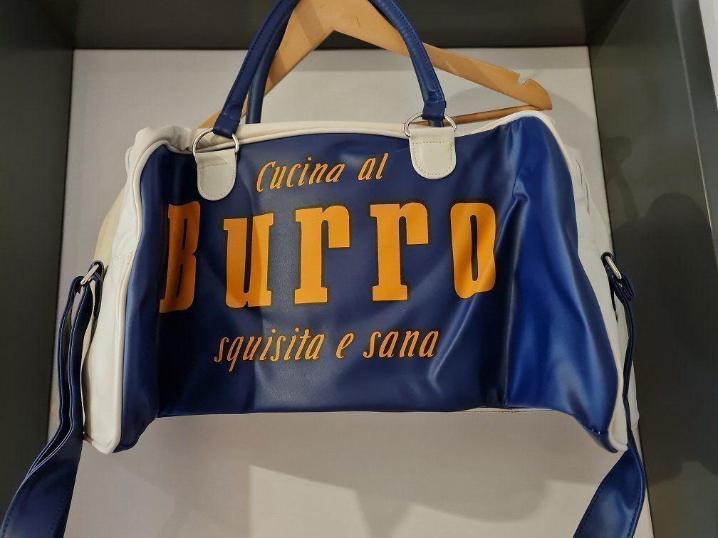 Taschen: Neu: Tasche "Burro" – Neu (gemäss Beschreibung) aus Uznach von Laeuffer 1