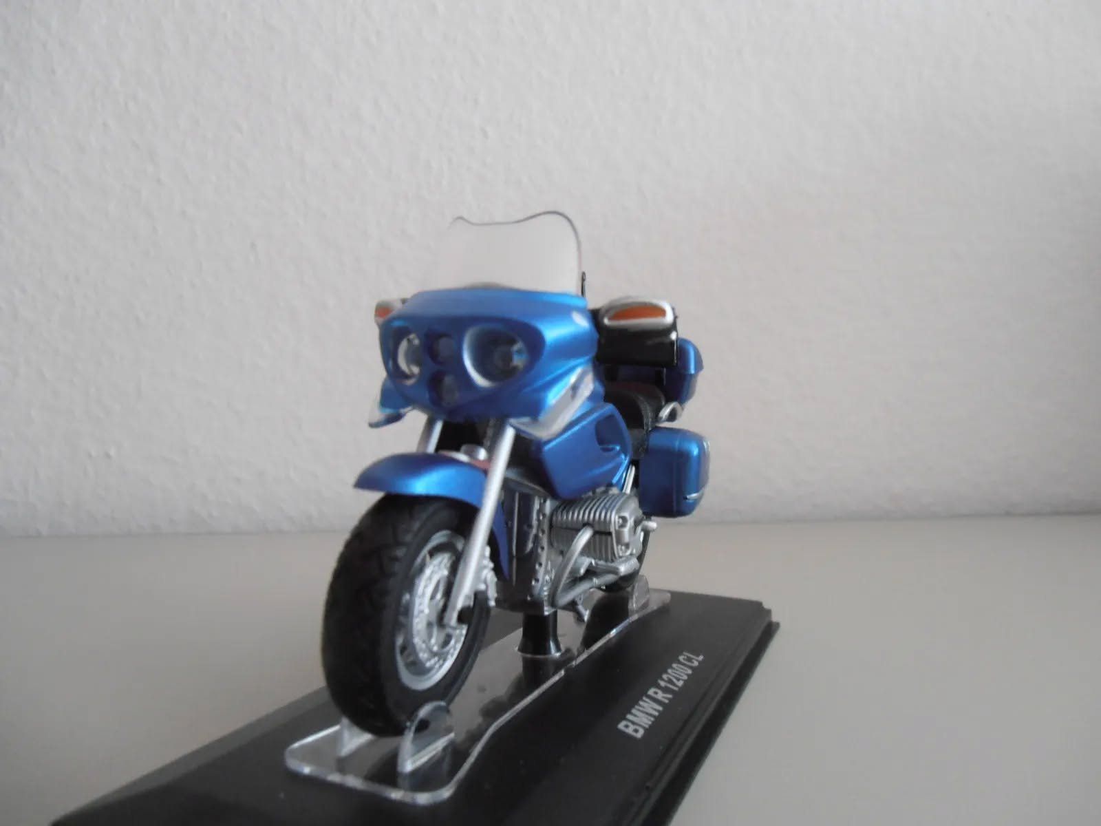 Kit di modellismo & Modellini statici: BMW R 1200 CL , 1:24 – Nuovo e nell'imballaggio originale da Goldach venduto da Feivel9 2
