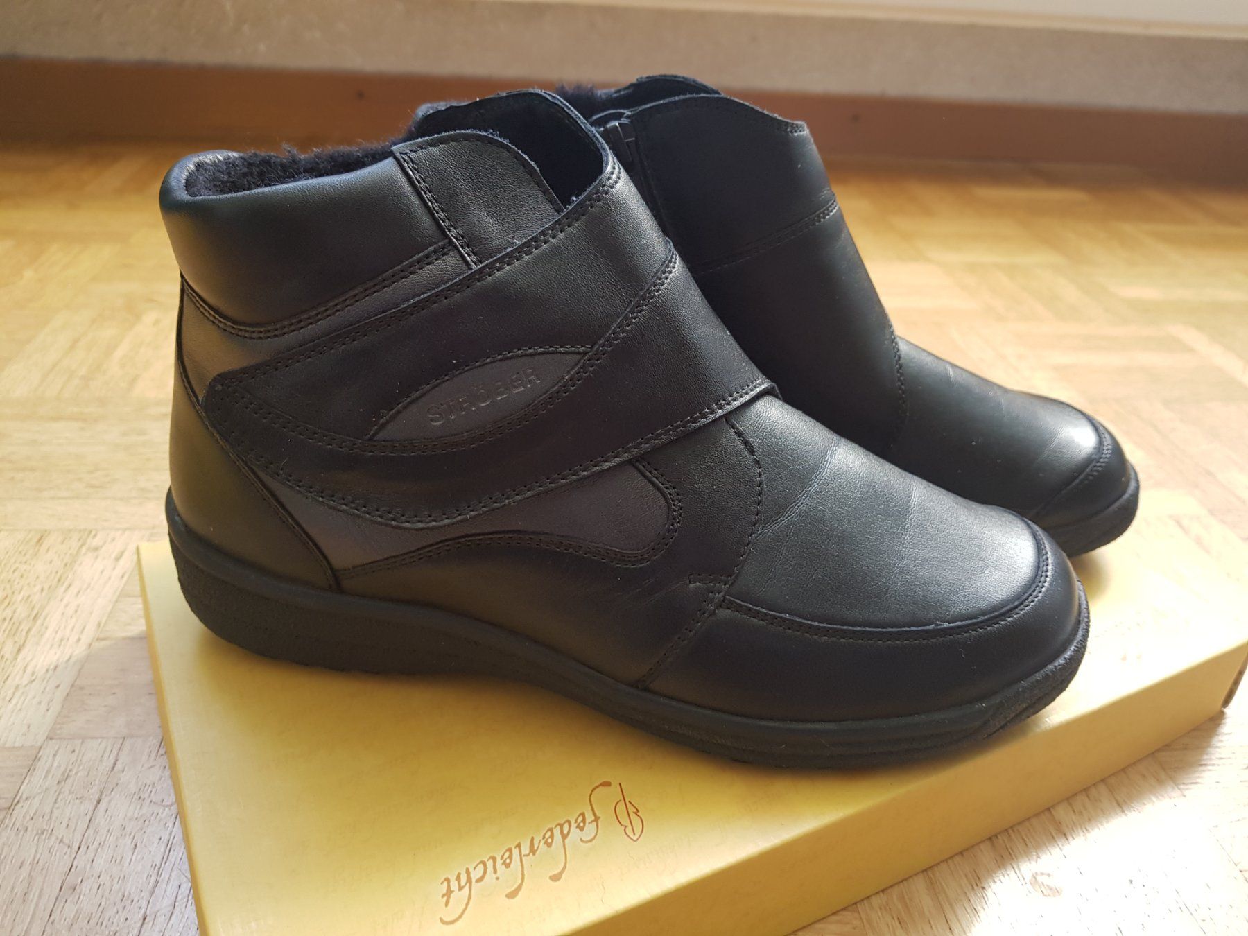 Scarpe da donna: Orthopädische, bequeme Schuhe – Usato da Heimberg venduto da Cpidu 1