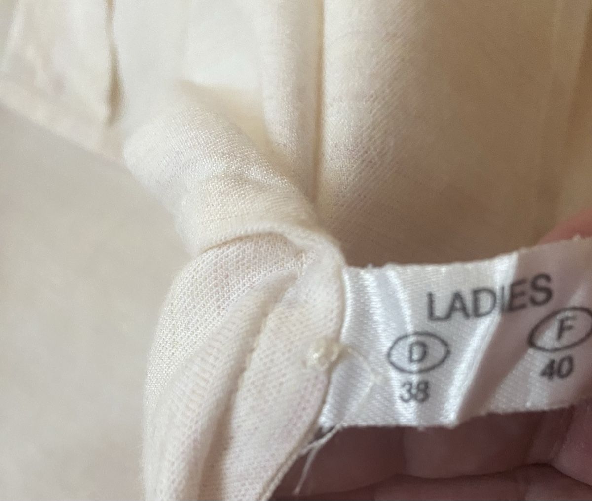 Aigner Blusen: AIGNER Hemd Gr.38/36 – Gebraucht aus Affoltern am Albis von Elenaki67 7
