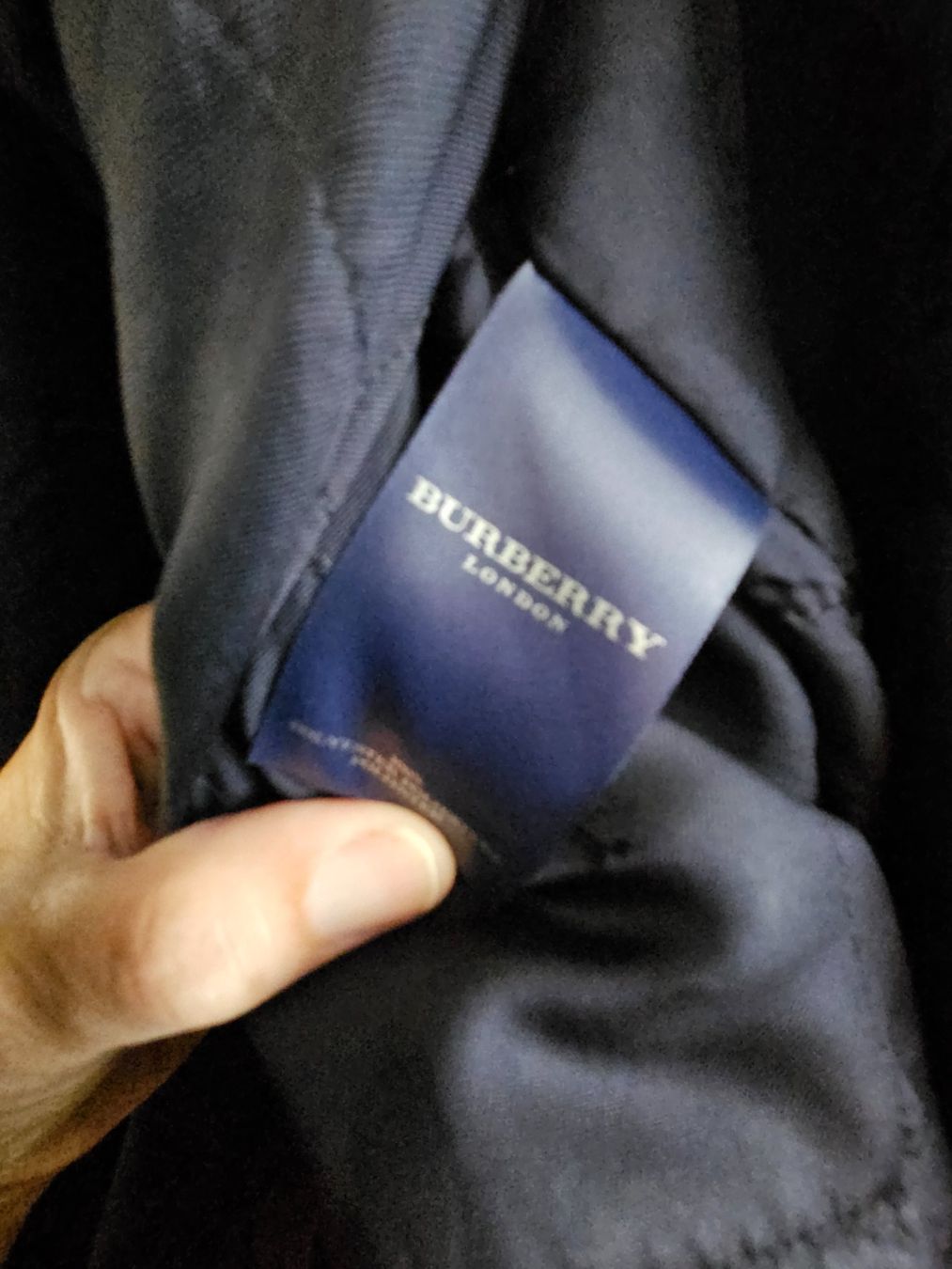 Burberry Cappotti: Trench-coat Burberry vintage authentique – Usato da Wettingen venduto da Italia63 4
