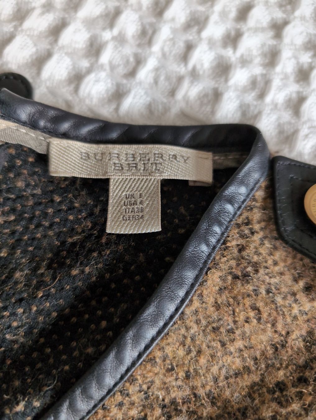 Burberry Vestiti: Burberry Wool Dress UK 8 – Nuovo (secondo la descrizione) da Glis venduto da livespringly 4