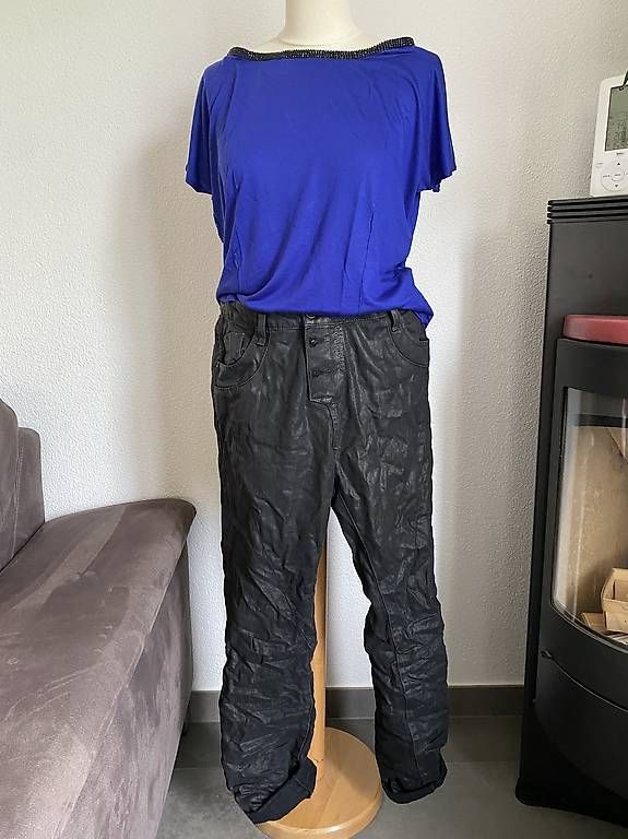 Lotti di vestiti: Habits boutique Anouk – Usato da Cheseaux-Lausanne venduto da Fannelle01