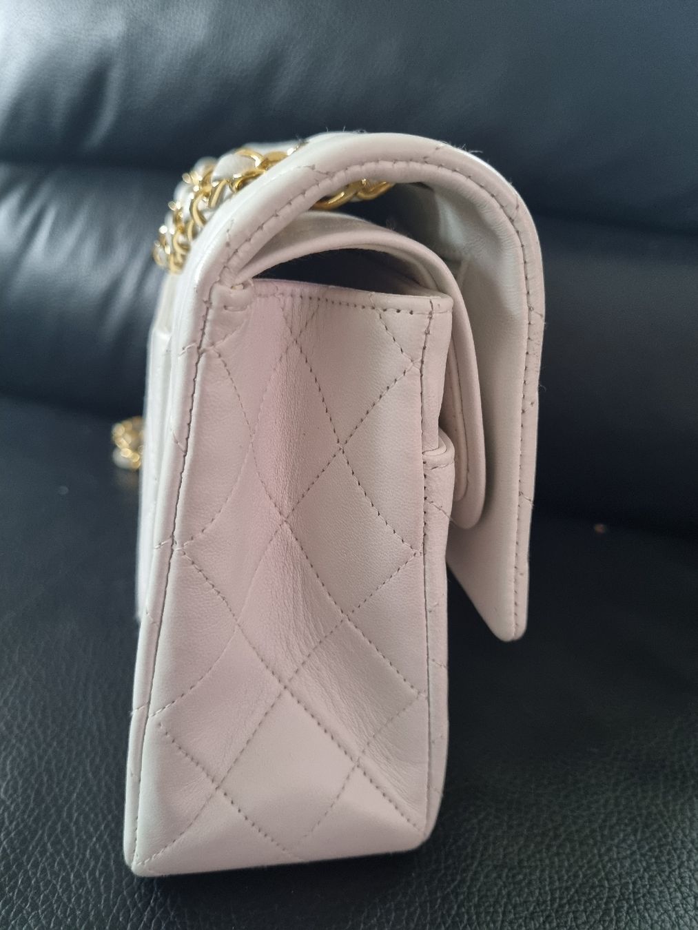 Chanel Taschen für Damen: Authentic Classic Handbag, white / Gold – Gebraucht aus Zürich von Stila17 3