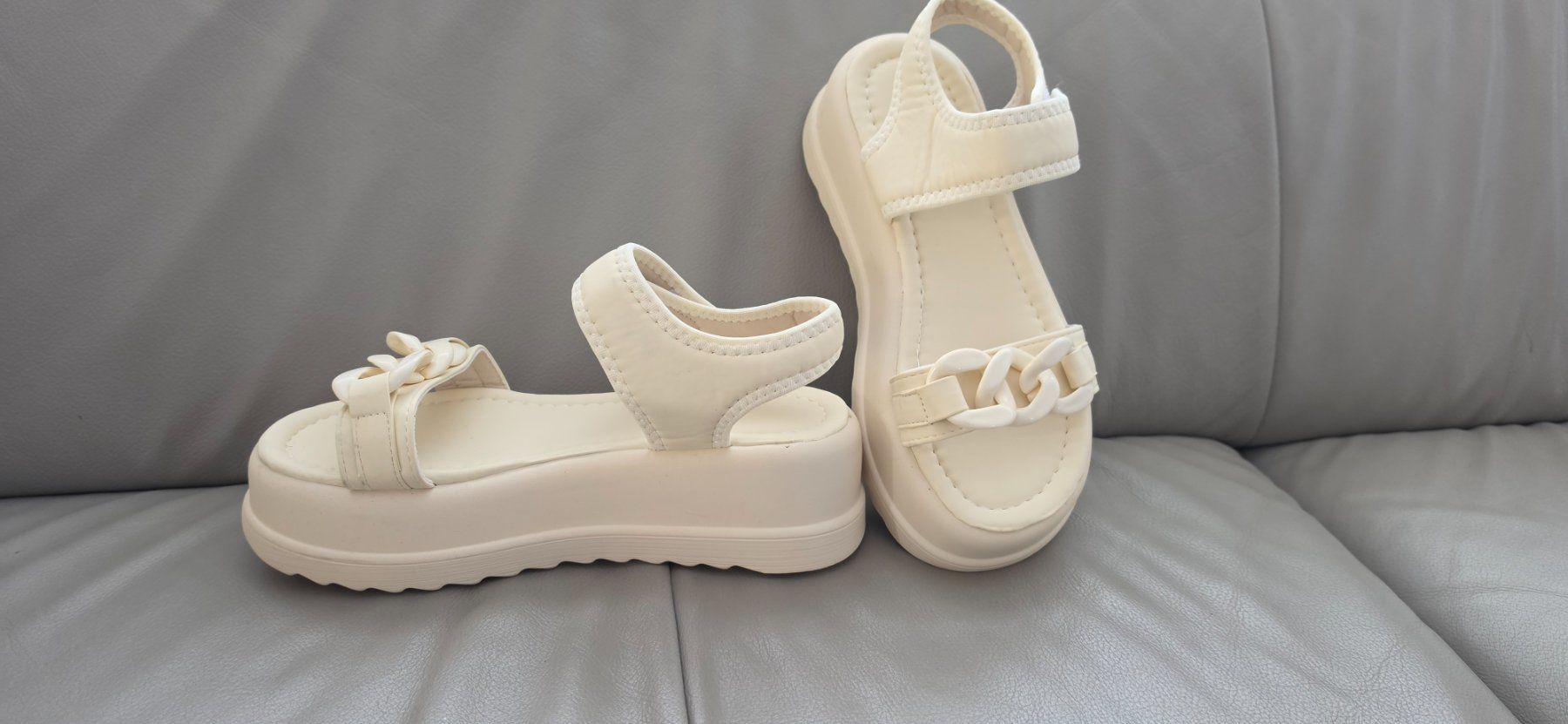 Scarpe da donna: Sandalen – Nuovo (secondo la descrizione) da Neuenkirch venduto da Lnpd 1