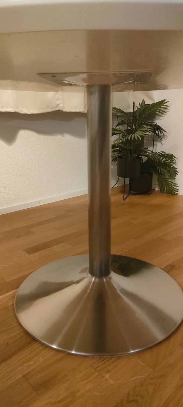 Pfister Tische: Möbel Pfister runder Esstisch Basic 5.2 - 110 cm  Durchmesse – Gebraucht aus Muri AG von Suiphi 2