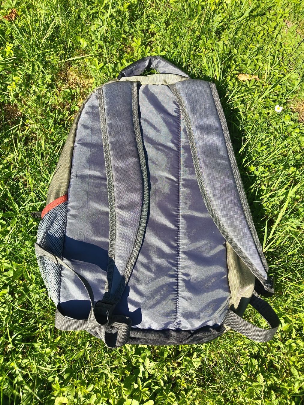 Zaini: Rucksack Redcliffs Outdoor Gear oliv 19L – Nuovo (secondo la descrizione) da Schänis venduto da Second_Life_ 2