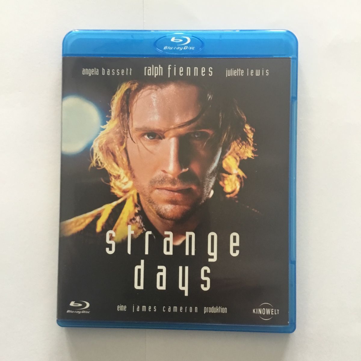 Tutti i DVDs: Strange Days Blu Ray Neu Wertig  – Nuovo (secondo la descrizione) da Blauen venduto da JonnyBlue65