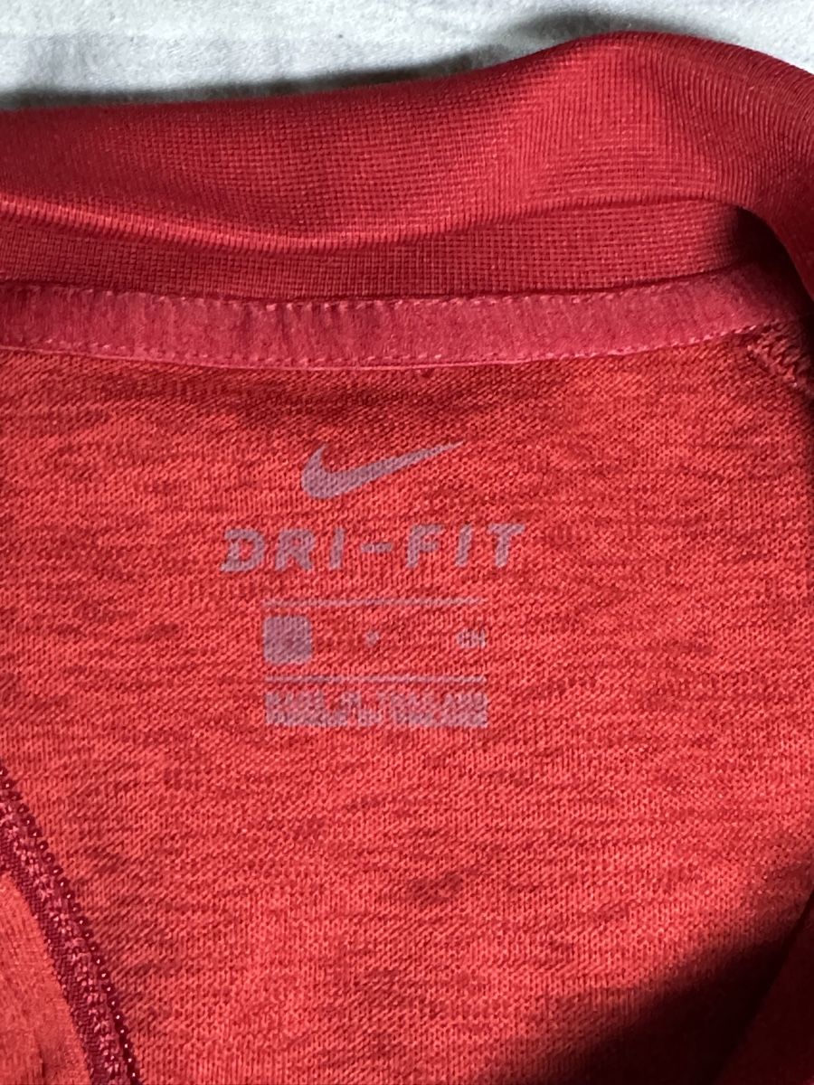 Nike Maglioni & Felpe: Nike Pullover  – Usato da St. Gallen venduto da Bigt93 3