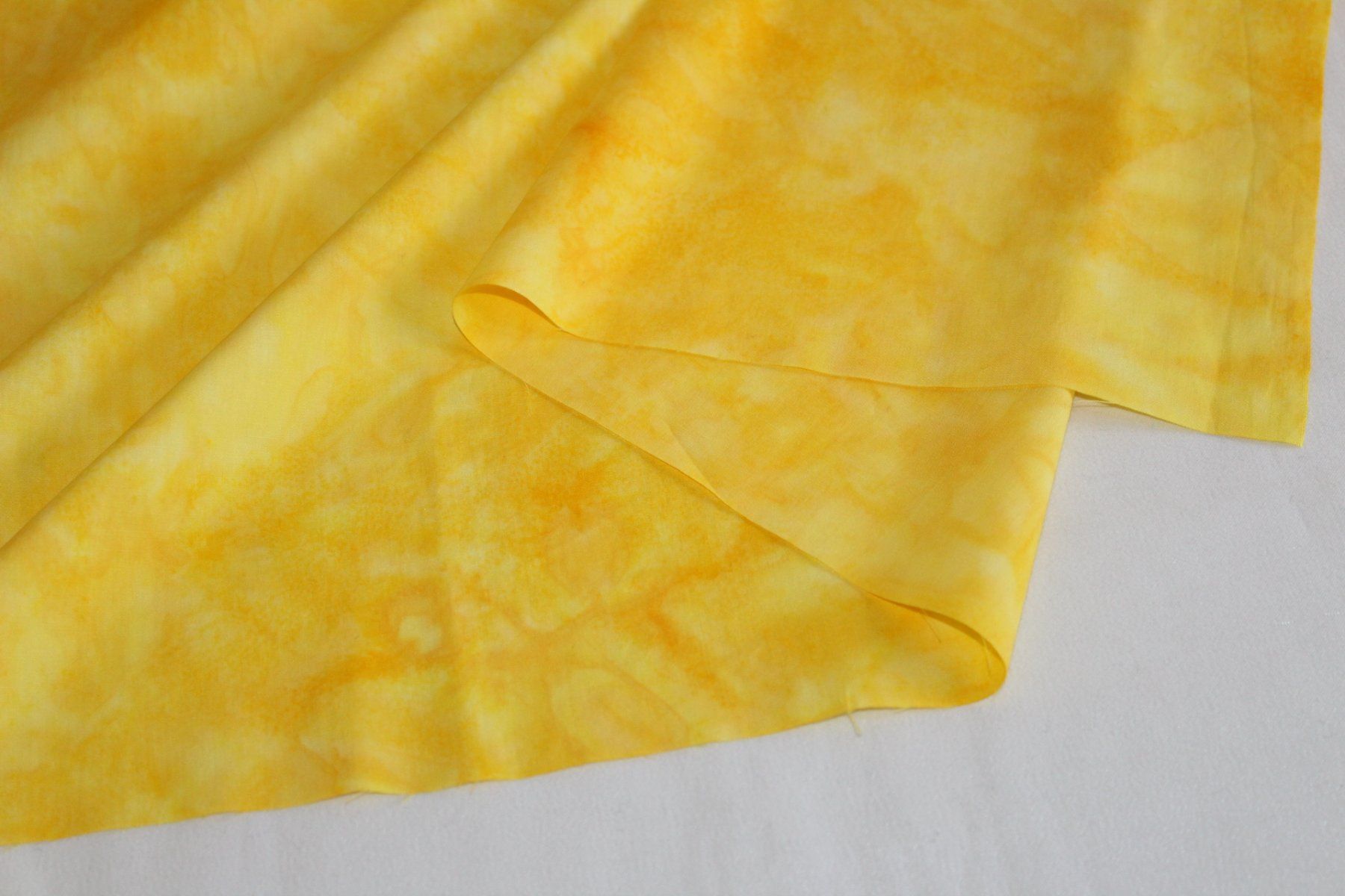 Stoffe: ***AUSVERKAUF*** Stoff Baumwolle Batik gelb – Neu (gemäss Beschreibung) aus Obfelden von solomon111 3