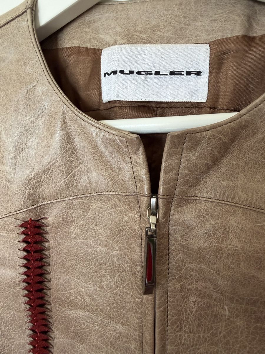 Mugler Giacche: Veste en cuir Mugler T.34-36 – Nuovo (secondo la descrizione) da Crissier venduto da seikoruby 2
