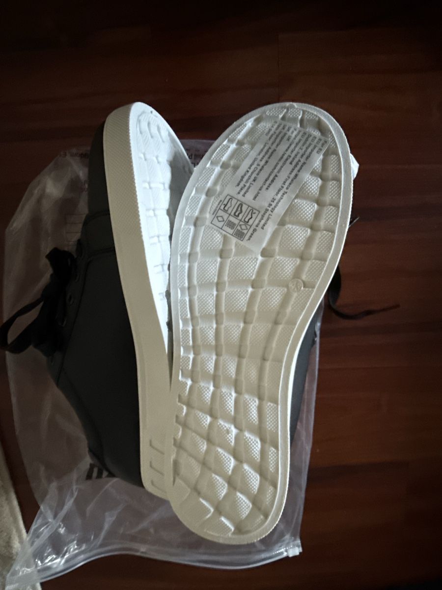 Scarpe per ragazzi: Turnschuhe neu – Nuovo (secondo la descrizione) da Luzern venduto da chevy7779 3