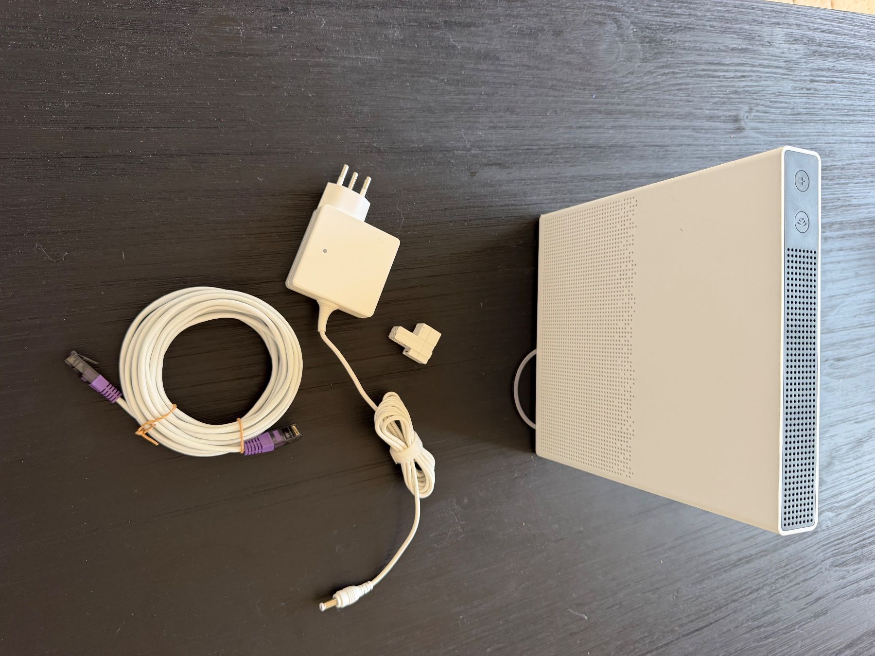 Swisscom Modem & Router: Swisscom Internet-Box 3 – Usato da Neuchatel venduto da frp_ncm6