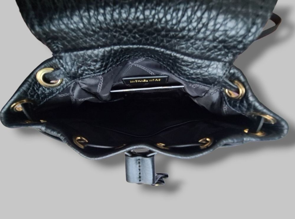 Michael Kors Zaini: Neuwertiger Michael Kors mini Rucksack – Usato da Zürich venduto da Oliveirinha_ 2
