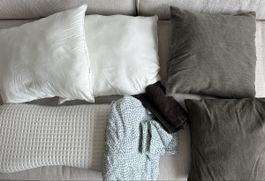 5 pillows, duvet cover, pillowcase, towel (IKEA, Zara Home)