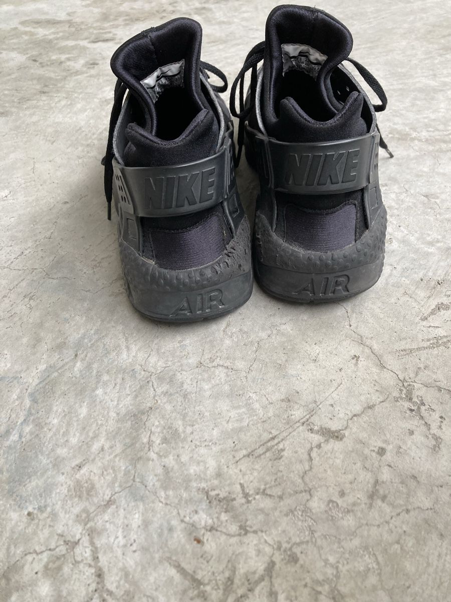 Nike Scarpe da uomo: Sneaker Nike Air Huarache – Usato da Dübendorf venduto da Sebashop 2