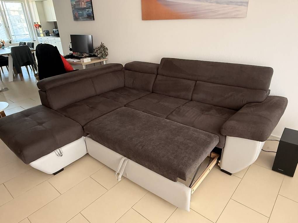 Sofas: Ecksofa / Wohnlandschaft mit Schlaffunktion – D'occasion à Rütihof par marcello.licari78 2