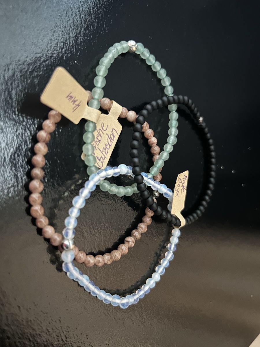 Bracciali & Braccialetti: 4- er Set Armbänder (Set 7) – Nuovo (secondo la descrizione) da Triengen venduto da zomavesu 2