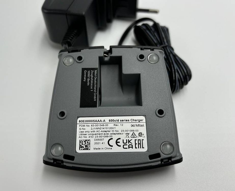 Lademulde inkl. Netzteil zu Mitel / Aastra Dect Handys 2