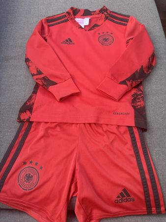 DFB Deutschland Goalie Trikot & Shorts, Grösse 104