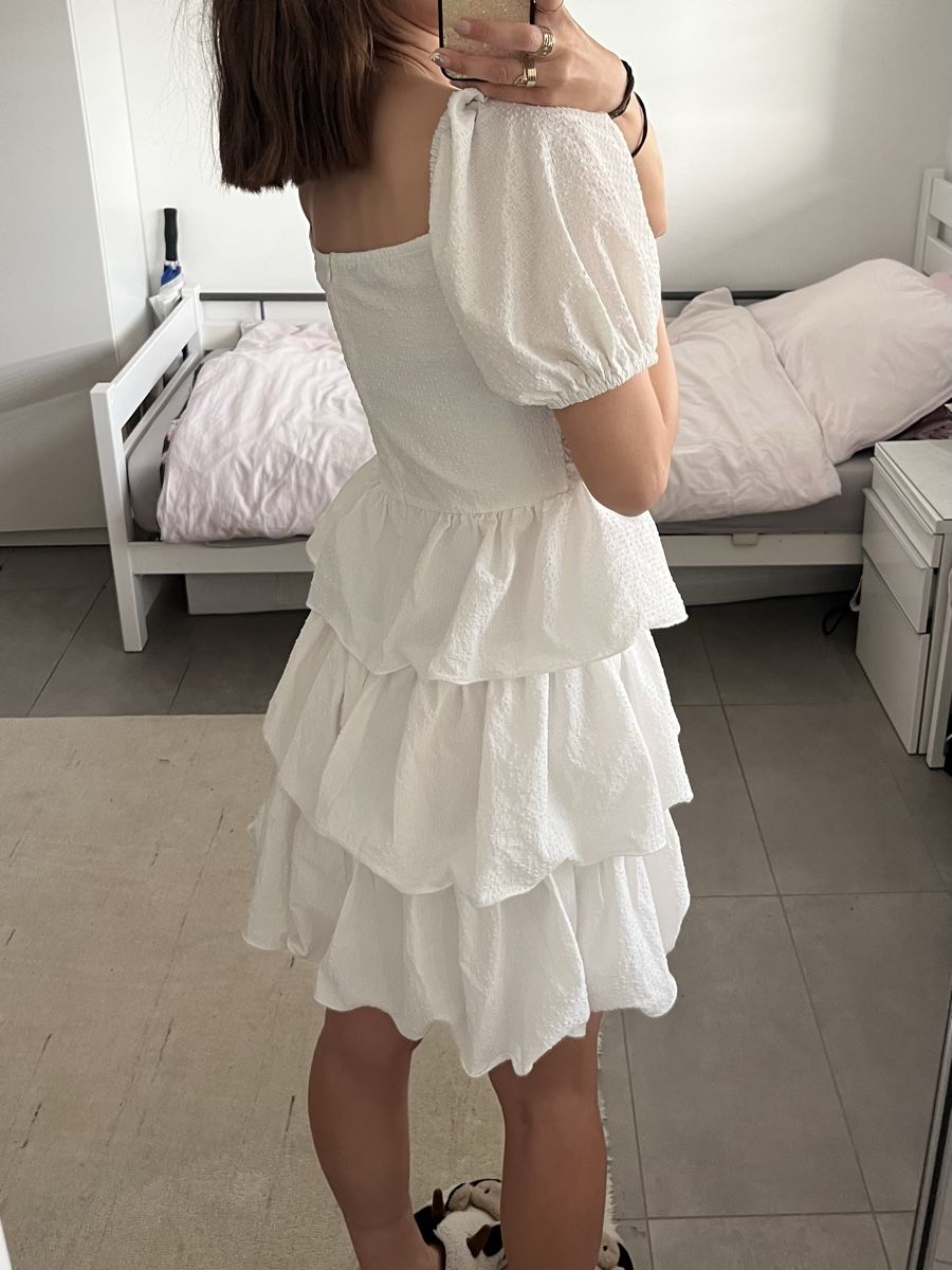 Vestiti: Robe Pretty Little Thing taille M – Nuovo (secondo la descrizione) da Aigle venduto da sow_m7gm 1