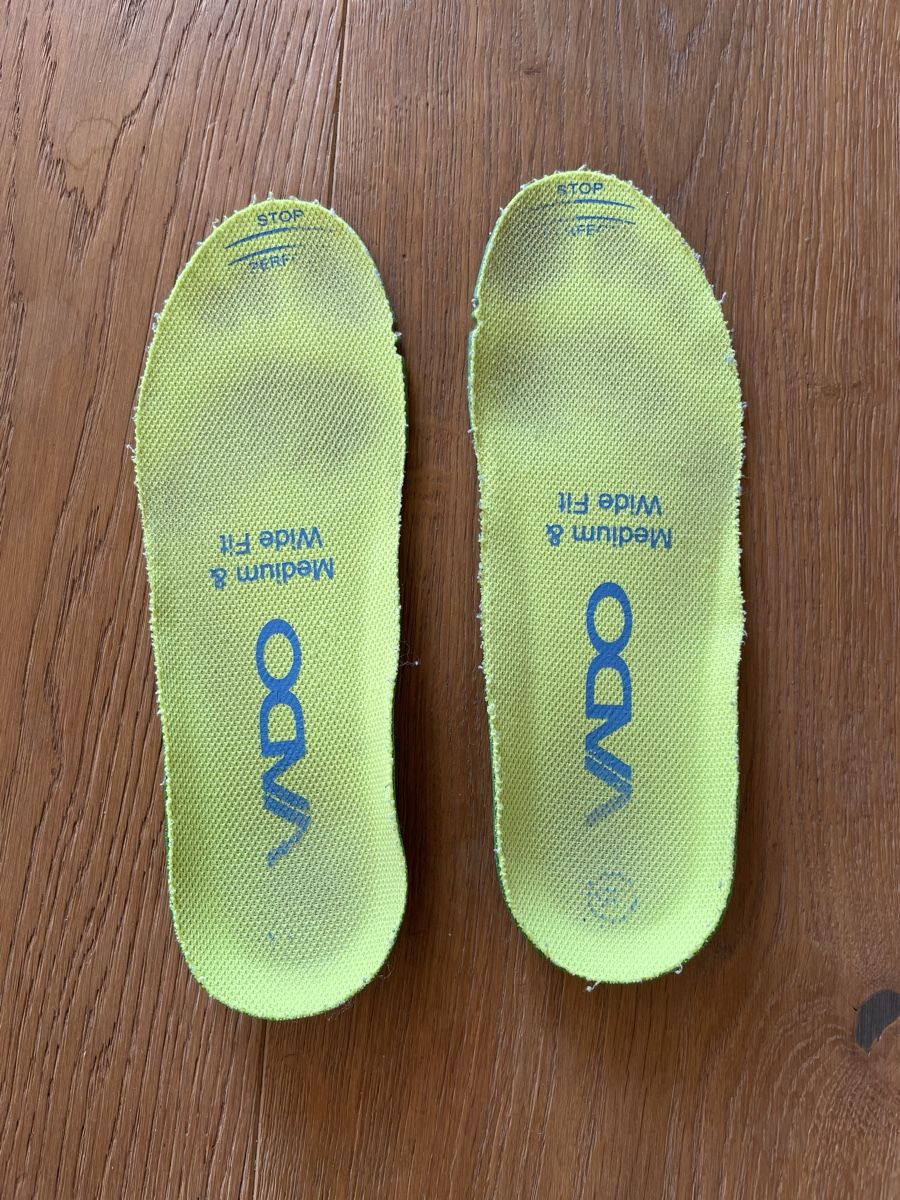 Scarpe per ragazzi: Trekkingschuhe / Sneaker – Usato da Aarwangen venduto da erd_ngx8 7